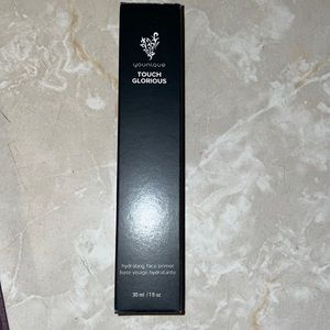 Younique face primer